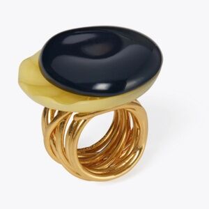 Tory Burch button ring size 7